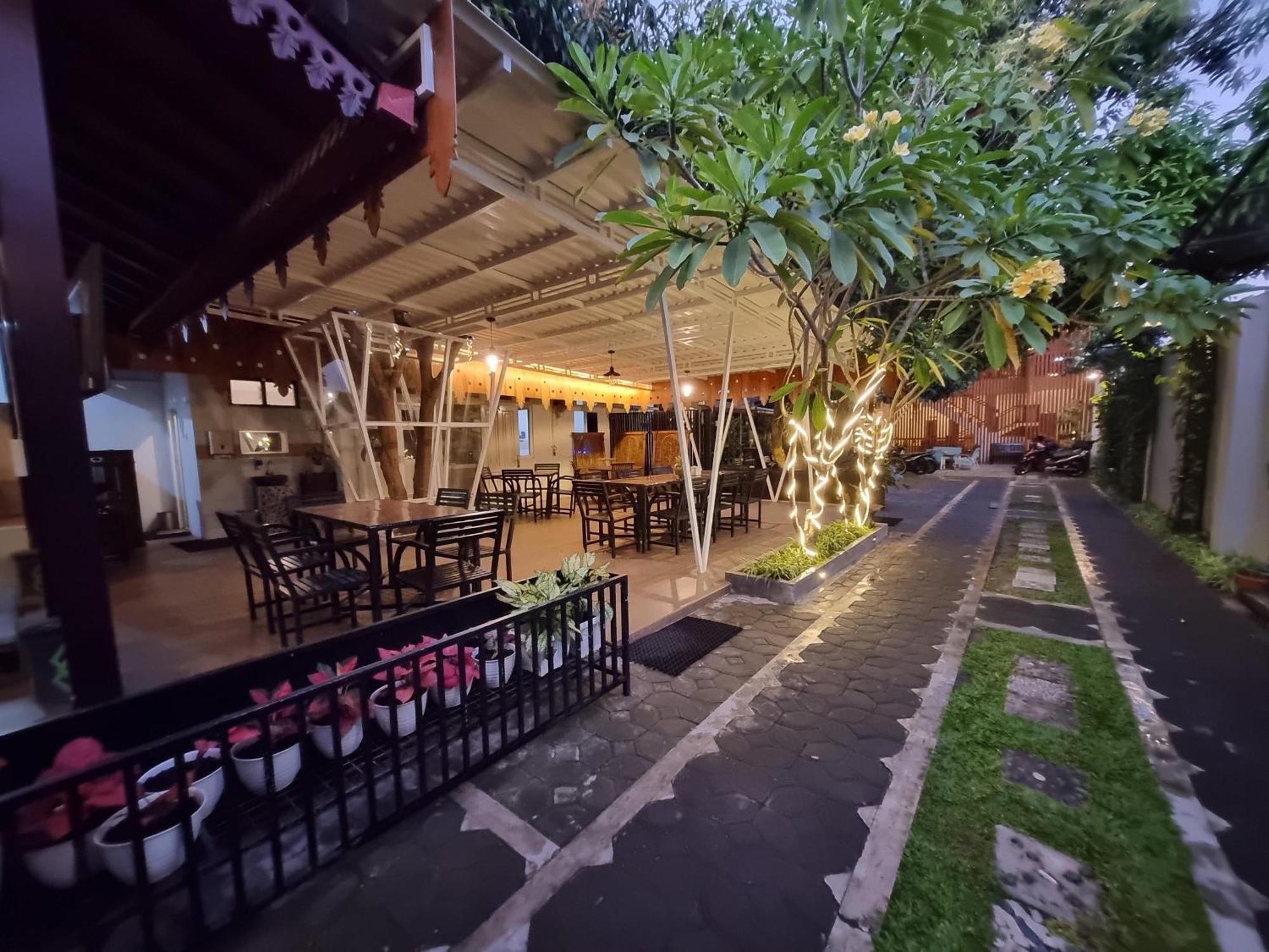 Omah Nayan Hotel Maguwo Luaran gambar