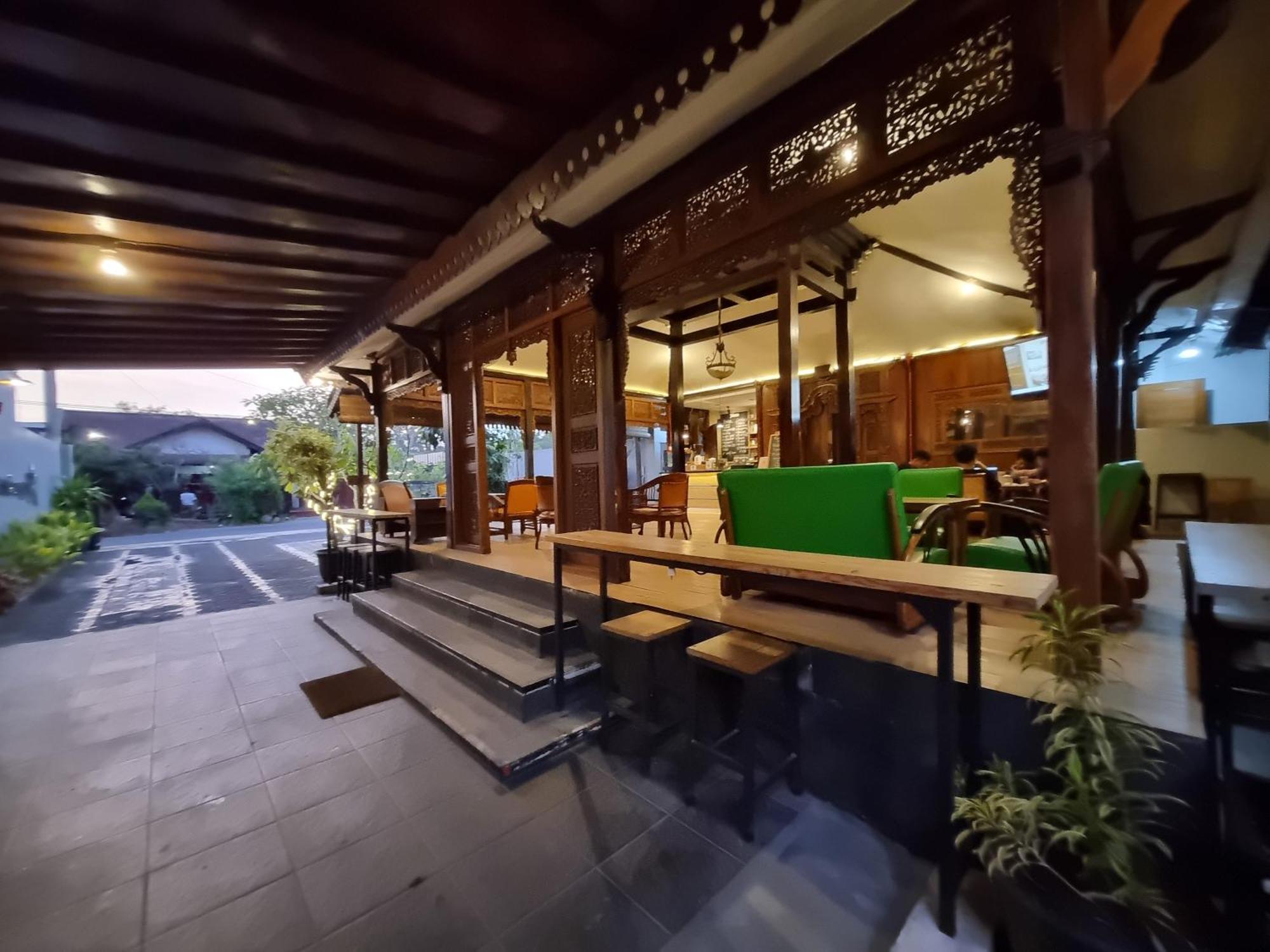 Omah Nayan Hotel Maguwo Luaran gambar